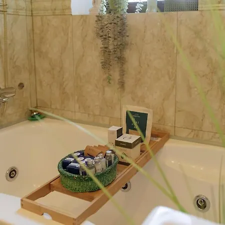 Rooftop Terrace Boho Center 2 Baths *