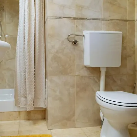 Rooftop Terrace Boho Center 2 Baths Βουκουρέστι