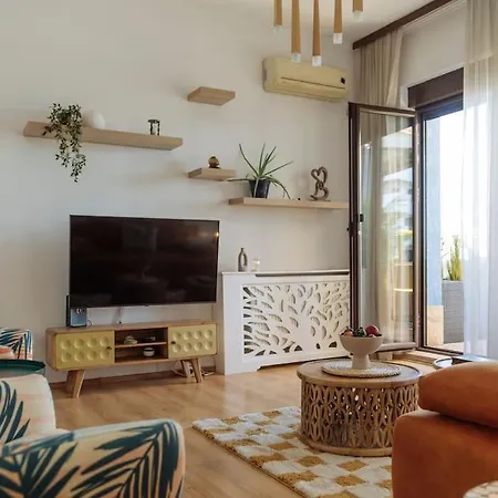 Апартаменты Rooftop Terrace Boho Center 2 Baths